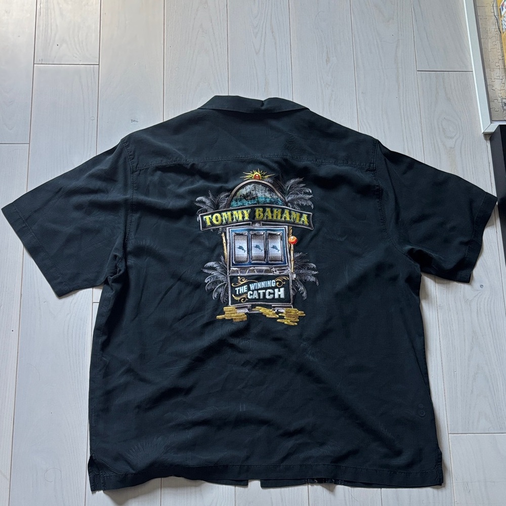 Tommy Bahama Black Graphic Men's Shirt - Picture 2 of 6